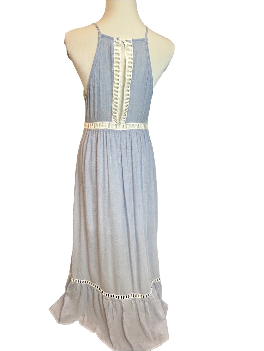 Doe & Rae Pale Blue Maxi Dress with Crochet Inset - Picture 3 of 13